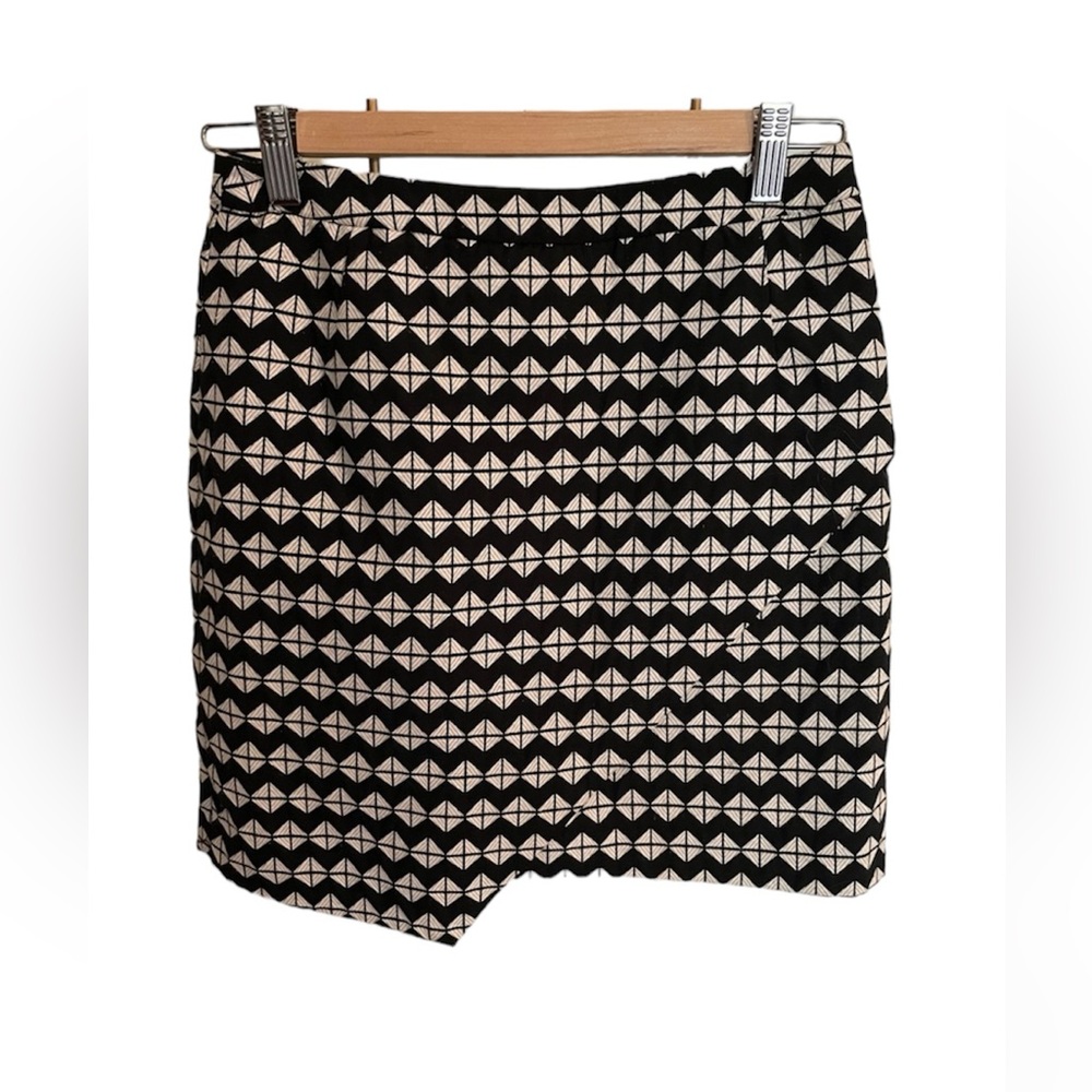 Women’s H&M Asymmetrical Mini Skirt